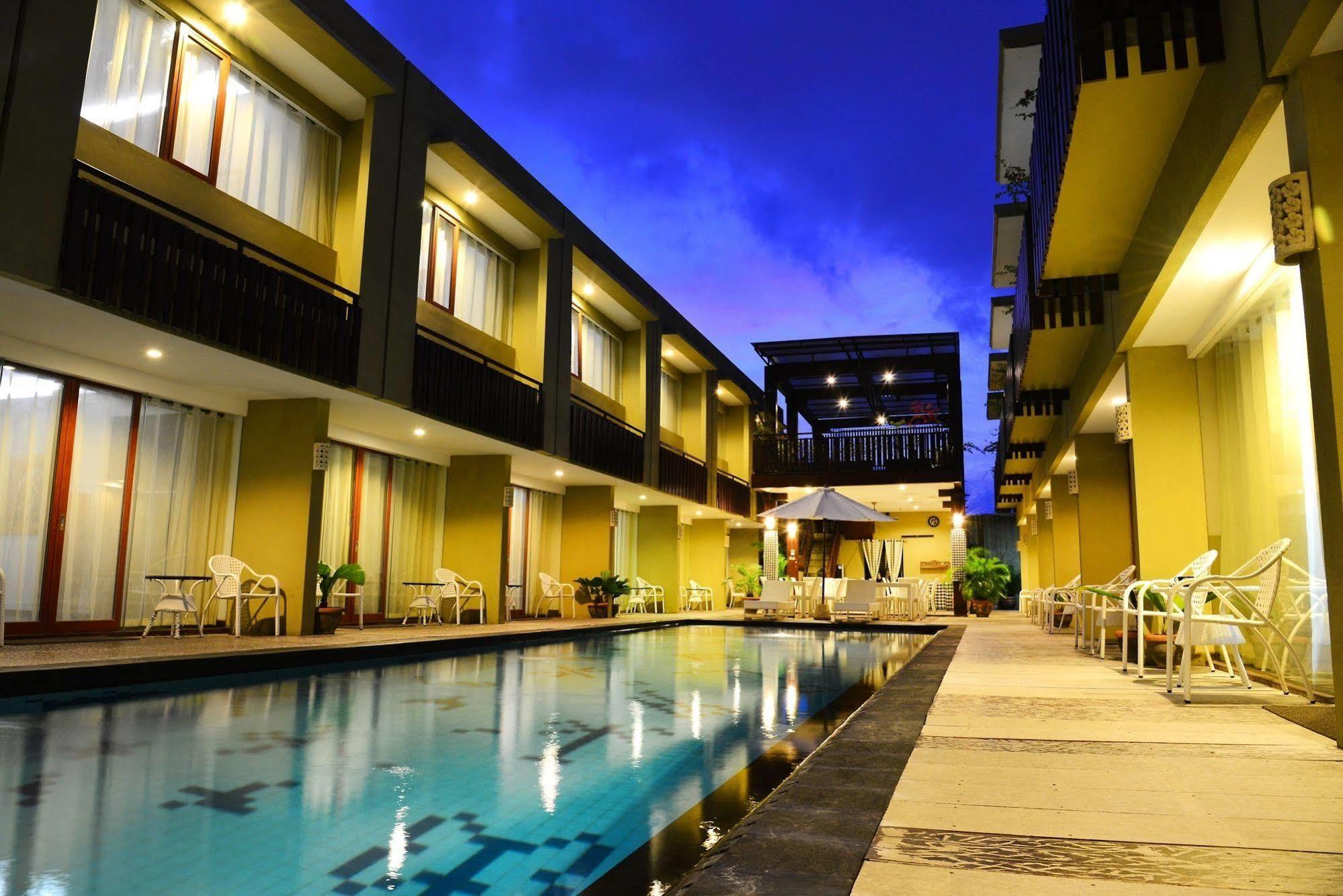 Devata Suites And Residence Legian  Exterior photo